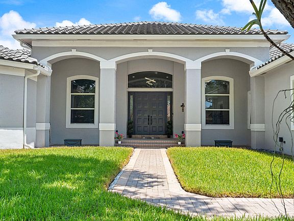 4th image of 3958 SW 140TH Avenue