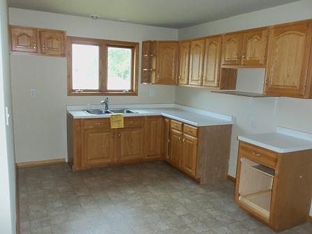 4th image of 8604 W Montana Ave