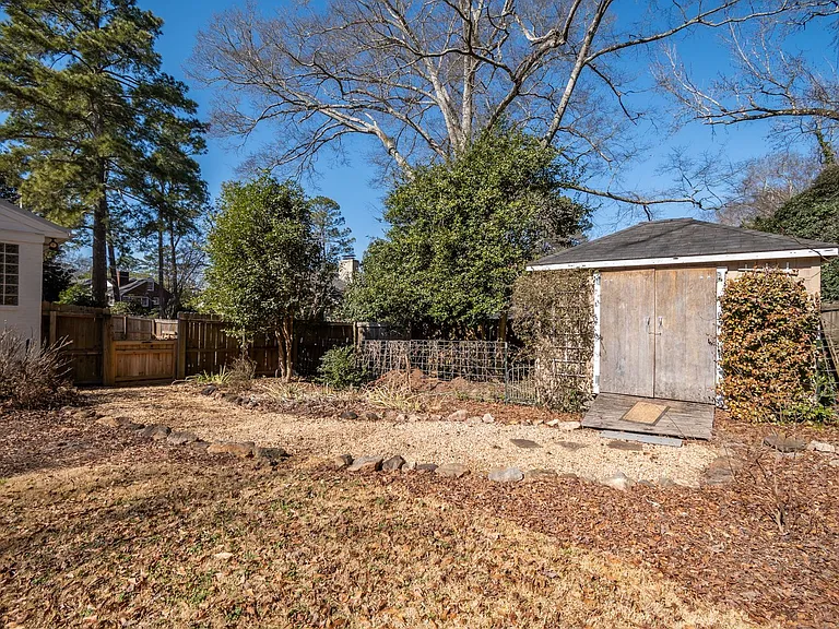 119 Fortson Cir — Photo 54
