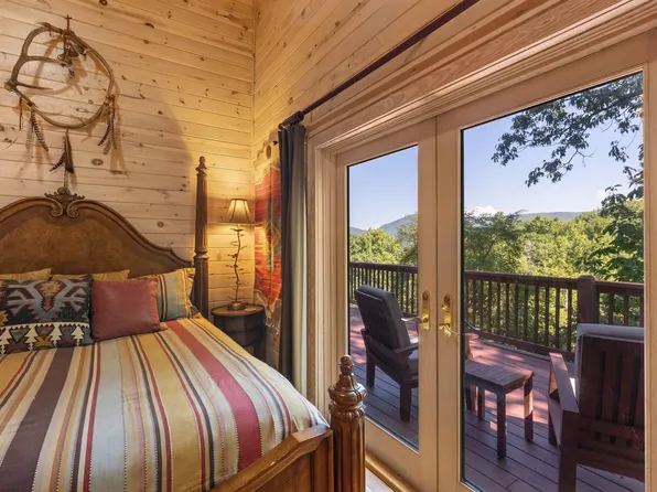 203 Cucumber Court, Sapphire, NC 28774