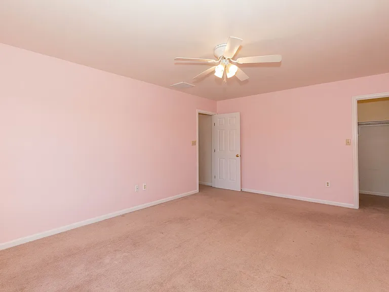 180 Muirfield Ct — Photo 38