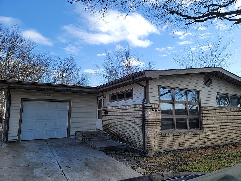 1st image of 2426 S Fern Ave