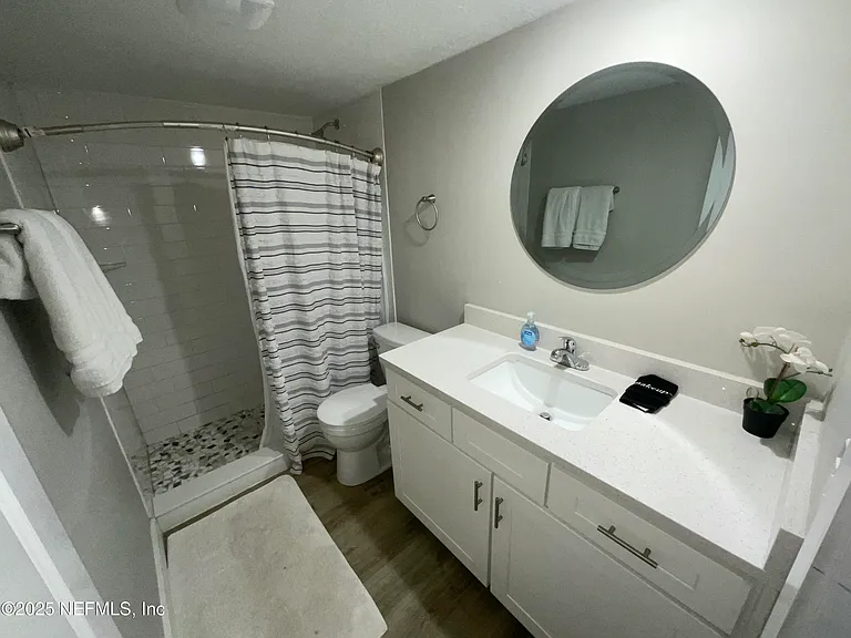 318 Arricola Ave #101 — Photo 39
