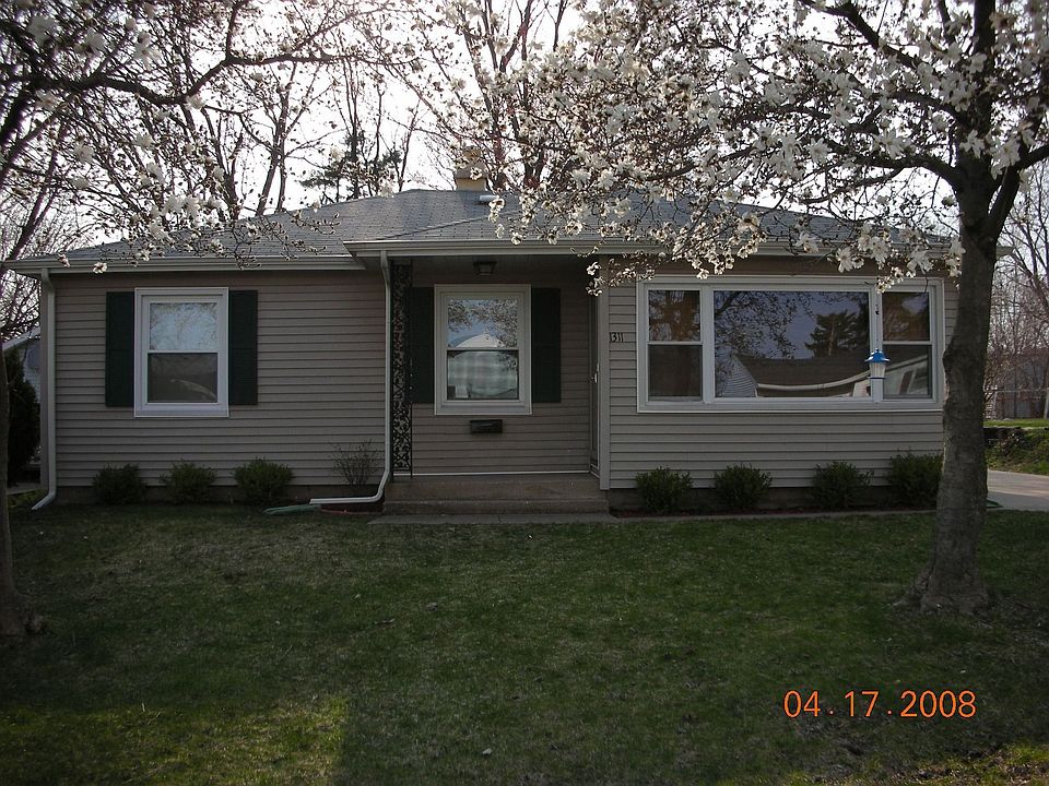 2nd image of 1311 Sussex Dr