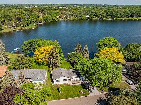 3rd image of 1231 Pike Lake Dr