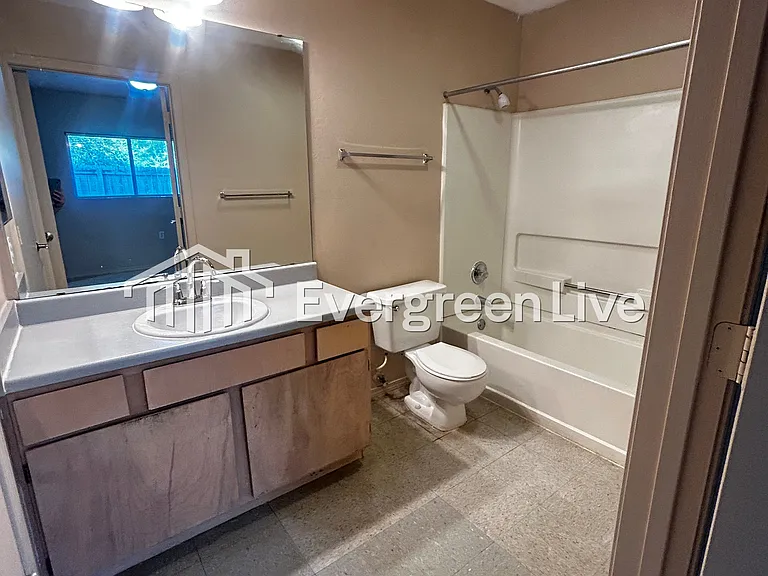 55 Callan Ct — Photo 7