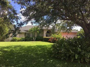 1100 W Weatherbee Rd, Fort Pierce, FL 34982