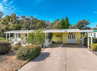 3574 Manatee Rd, Tavares, FL 32778