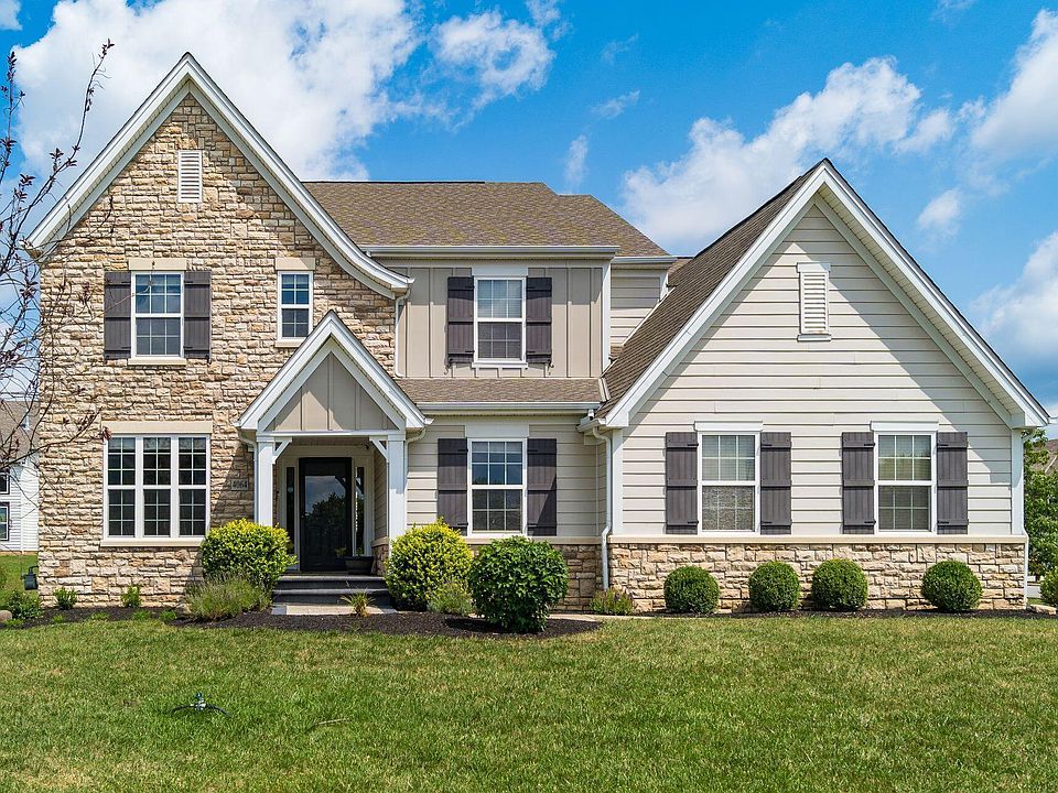 1st image of 4064 Wyandotte Woods Blvd