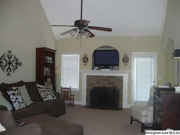 2nd image of 231 Briarwood Dr