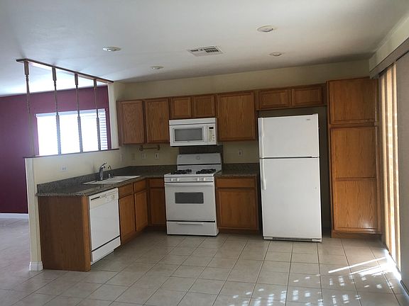 2nd image of 5921 Hilmont St