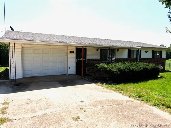 600 High St, Iberia, MO 65486