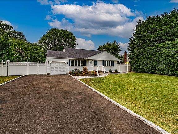 3rd image of 696 Peter Paul Drive