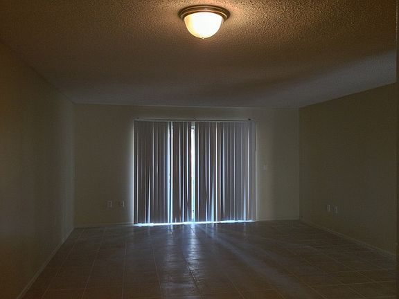 4th image of 4267 S Semoran Blvd APT 9
