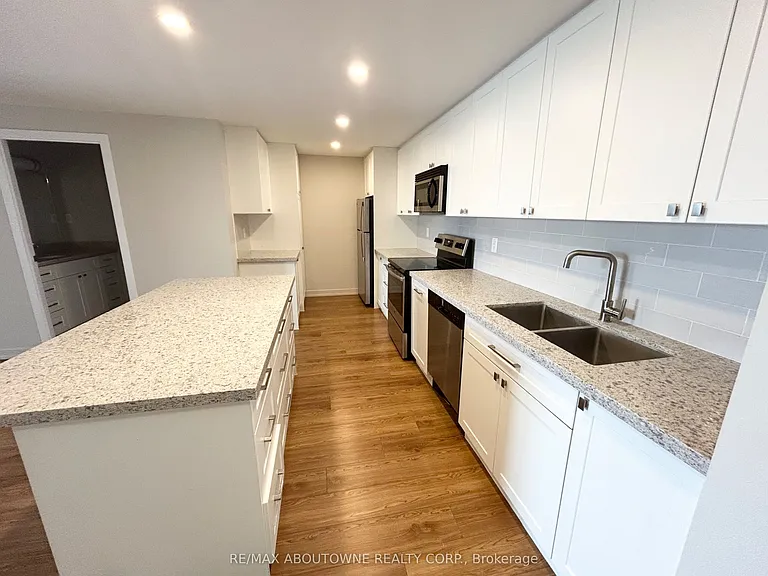 82 Millside Dr #1110 — Photo 5
