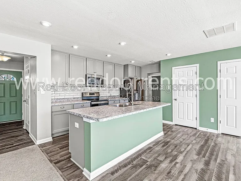 2313 Trefoil Dr — Photo 14
