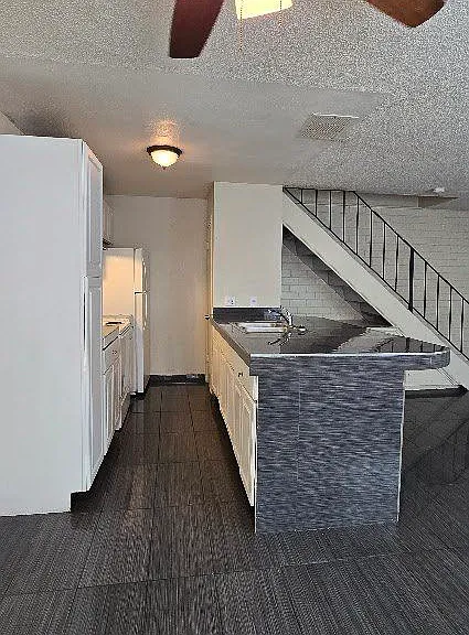 2603 W Fairmont Ave #101 — Photo 3