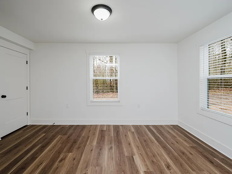 70 Powers Blvd — Photo 17