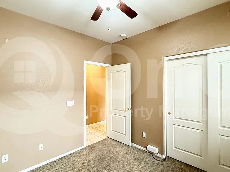 16609 S 16th Dr — Photo 43