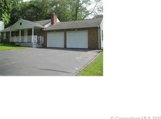 45 Litchfield Rd, Unionville, CT 06085