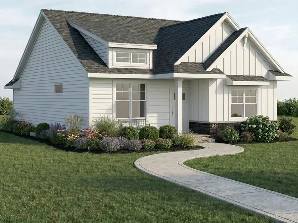 304 Veterans Blvd, Knoxville, IA 50138