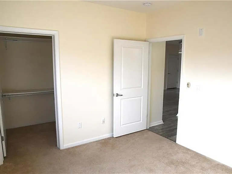 525 E Celebration Way — Photo 9