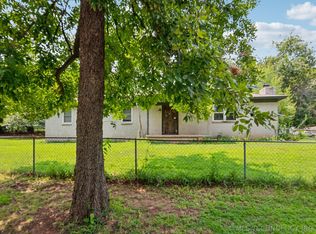 1336 E Leisure Ln, Cleveland, OK 74020