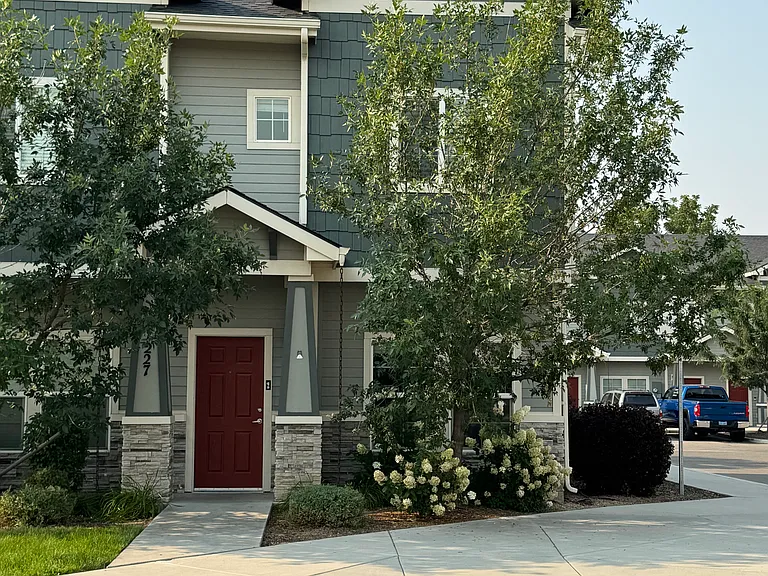 11227 W Gabrielle Dr — Photo 1