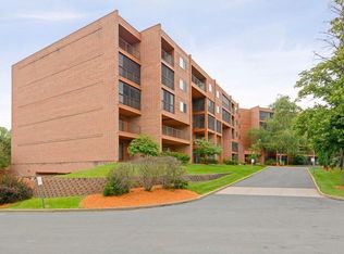 3320 Louisiana Ave S APT 113, Saint Louis Park, MN 55426