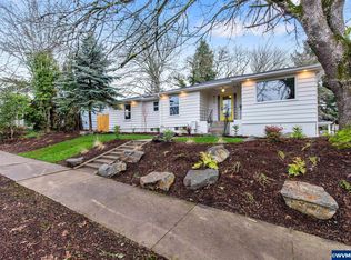 810 16th St NE, Salem, OR