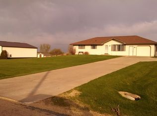 1075 Rock Cut Rd, Hazel Green, WI 53811