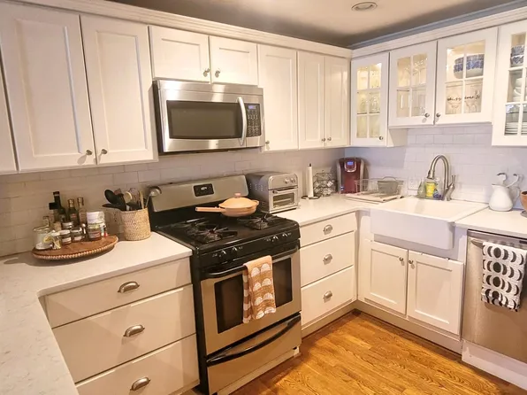 137 Dorchester St #Ga, Boston, MA 02127