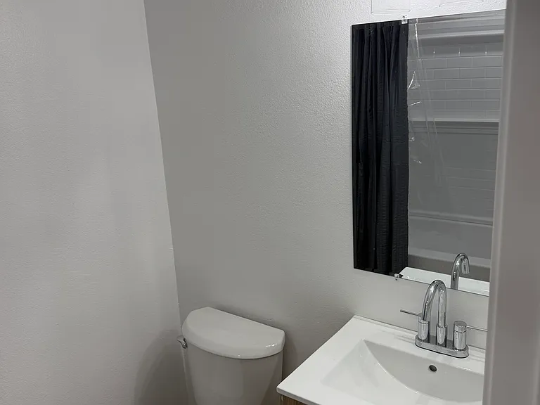 1507 S Raitt St #91 — Photo 10