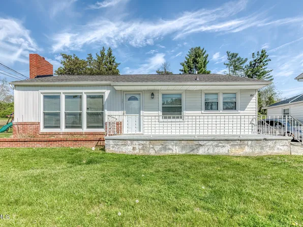 1012 Lincoln Ave, Johnson City, TN 37604