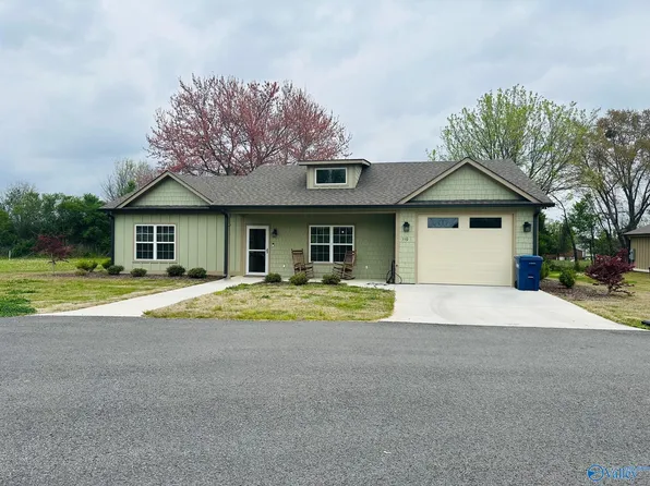 110 Wonder Ln, Albertville, AL 35951