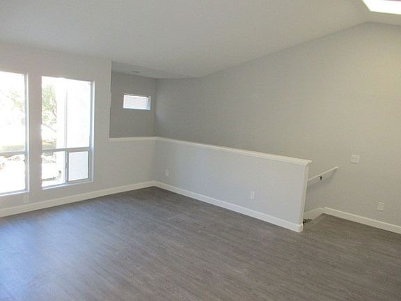 5th image of 9975 Scripps Westview Way Unit 27