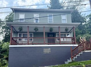 43 Church St, Lonaconing, MD 21539