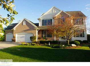 3201 Crofton Dr, Dewitt, MI 48820
