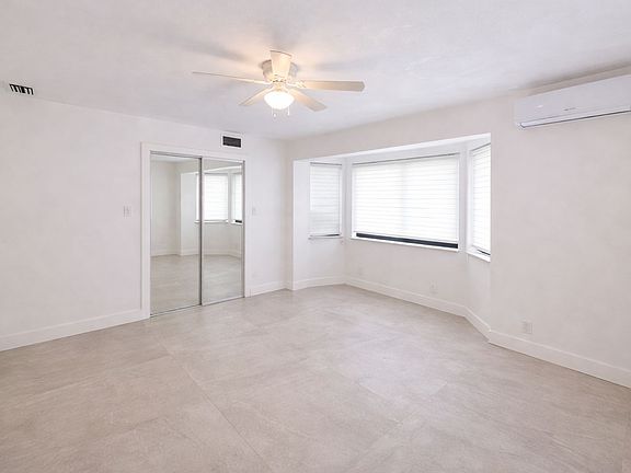5th image of 1410 NW 192nd St