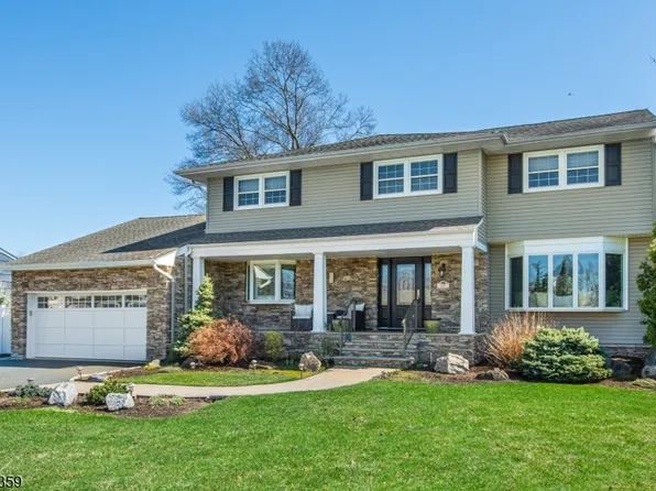 19 Caryn Place, Fairfield Twp., NJ 07004