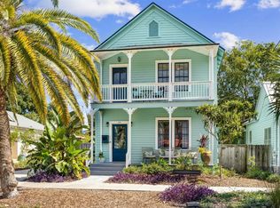 322 S 6th St, Fernandina Beach, FL 32034