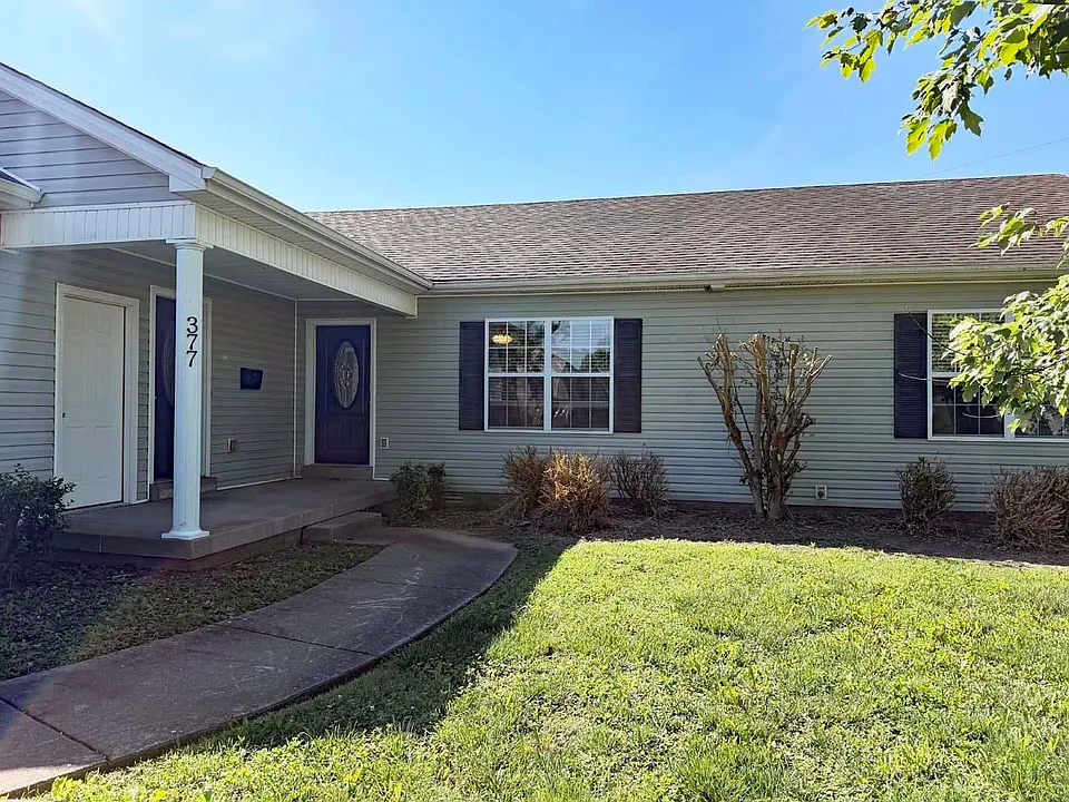 377 Kenlee Cir #2