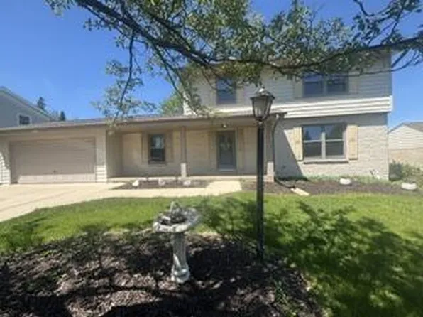12740 W Eden TRAIL, New Berlin, WI 53151
