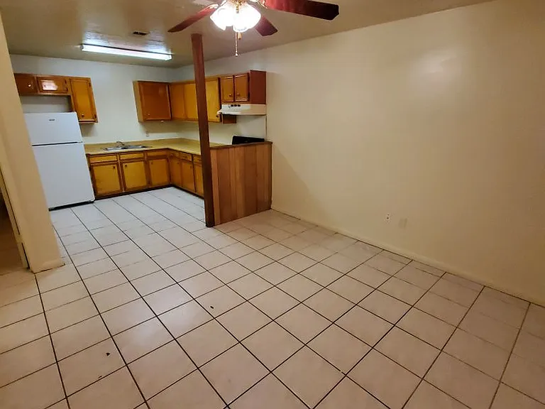 3601 Rabbit Ln #C — Photo 2