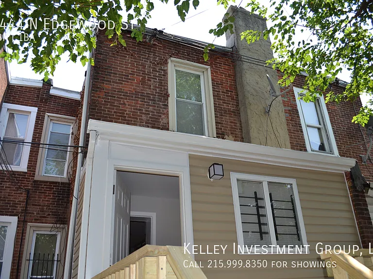1444 N Edgewood St — Photo 30