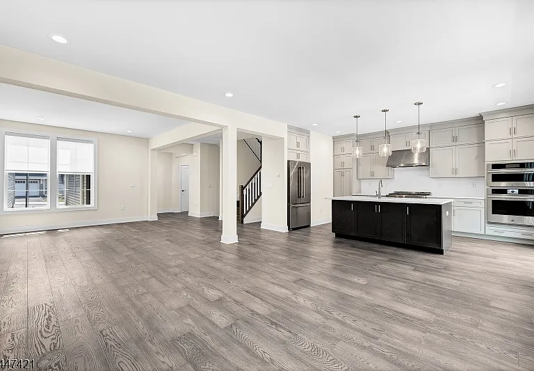 106 Swenson St — Photo 11