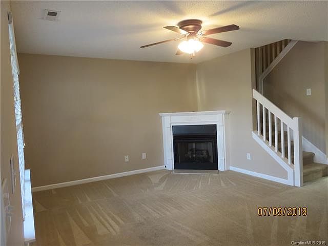 2nd image of 5240 Avon Ct