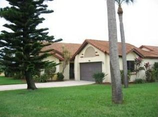 616 Manatee Dr, Satellite Beach, FL 32937