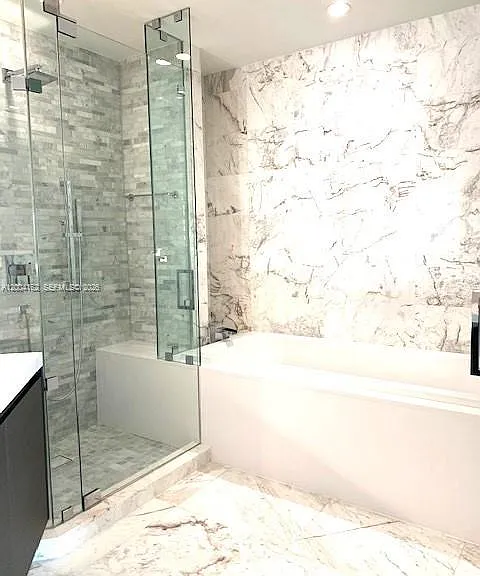 851 NE 1st Ave #2110 — Photo 7