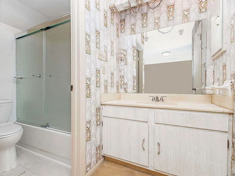 2417 Tattersall Dr — Photo 14